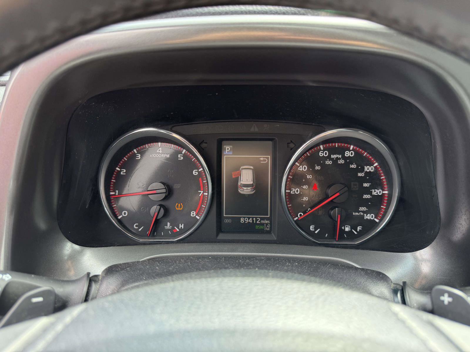 Used 2018 Toyota RAV4 SE w/ Power Extra Value Package AWD/4WD image 18