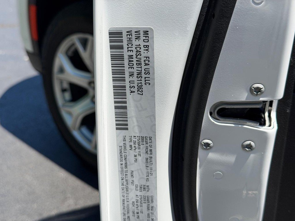 Used 2022 Jeep Wagoneer Series II AWD/4WD image 24