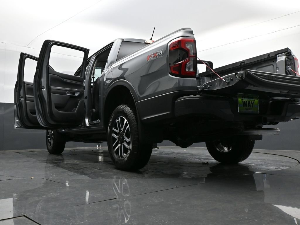 New 2025 Ford Ranger Lariat w/ FX4 Off-Road Package image 44