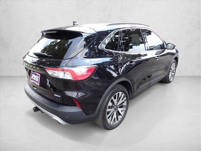 Used 2020 Ford Escape Titanium AWD/4WD image 4