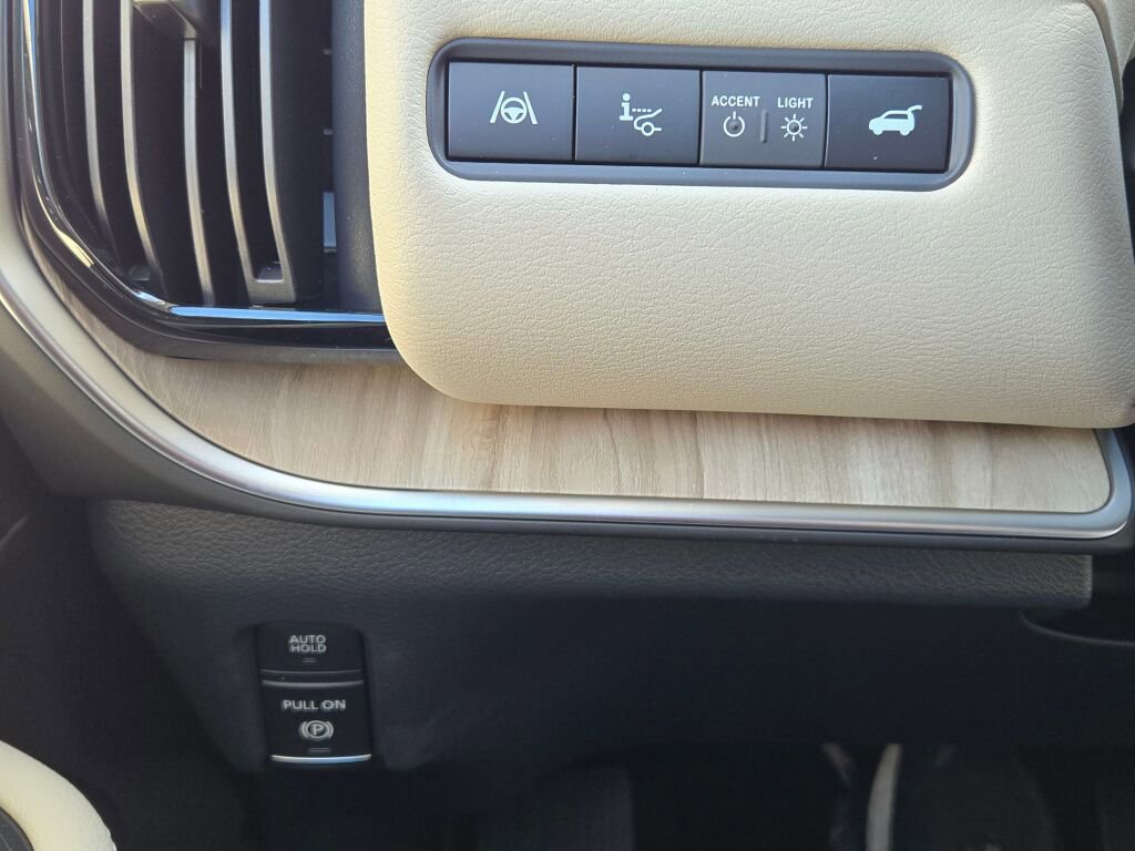 New 2026 Nissan Armada Platinum Reserve w/ Accent Package image 27