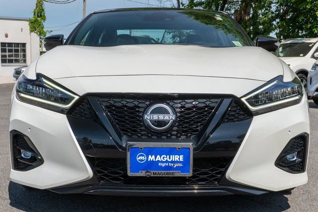 Certified 2023 Nissan Maxima SR w/ Sport Mat Group FWD image 4