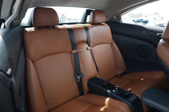 Used 2011 Lexus IS 350C w/ Luxury Pkg RWD image 13