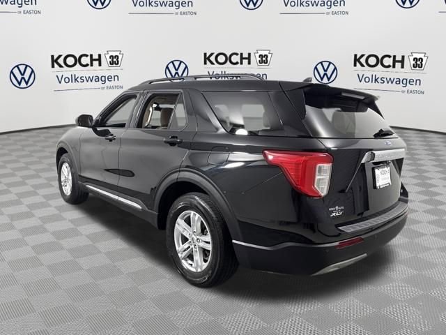 Used 2020 Ford Explorer XLT w/ Equipment Group 202A image 6