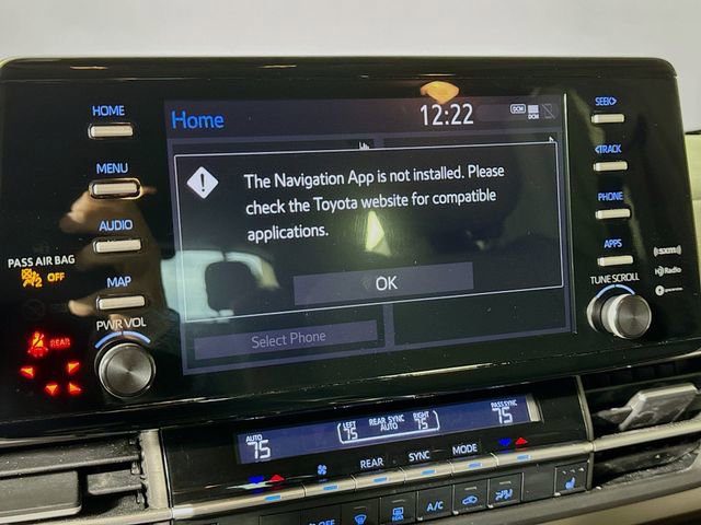 Used 2022 Toyota Sienna XLE image 16