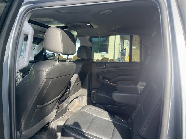 Used 2018 Chevrolet Suburban Premier image 7