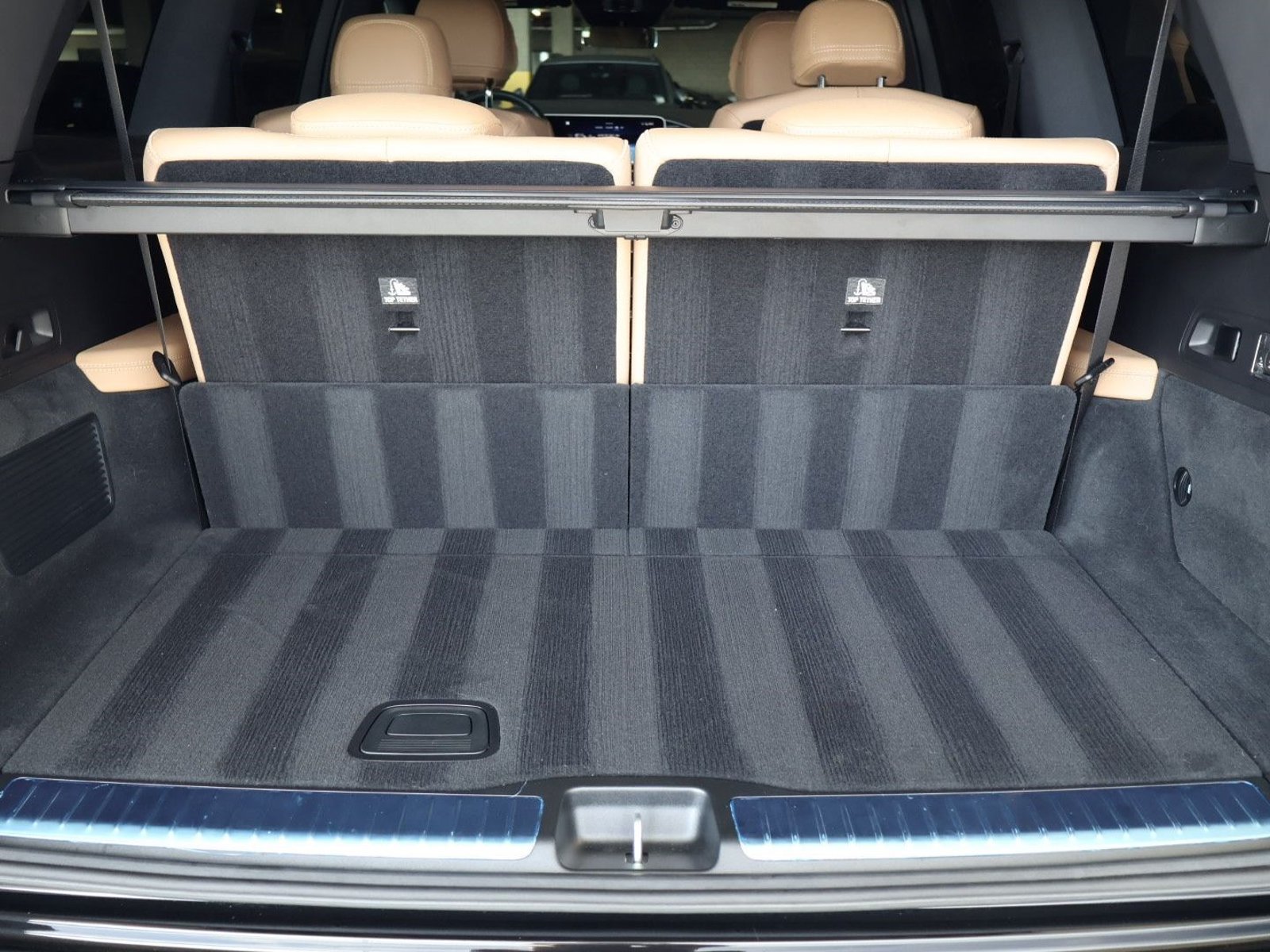 Used 2025 Mercedes-Benz GLS 580 4MATIC image 22