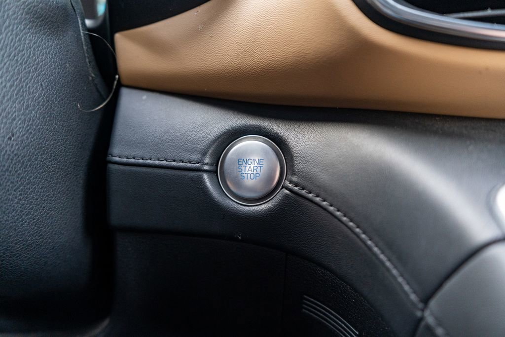 Used 2022 Hyundai Santa Fe Calligraphy image 25