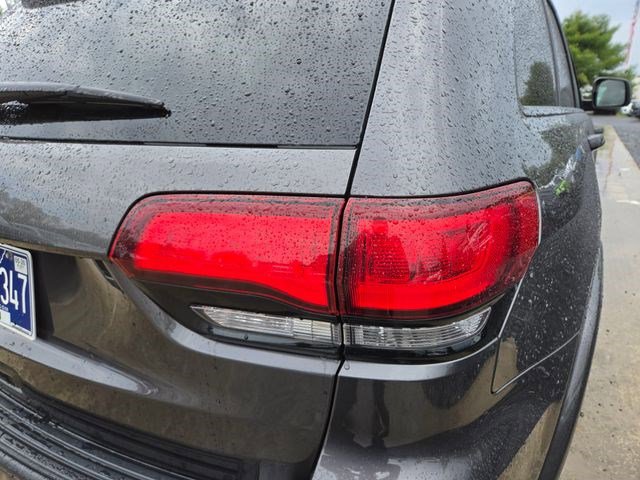 Used 2020 Jeep Grand Cherokee Altitude image 14