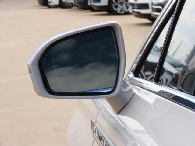 Certified 2023 Lincoln Nautilus Reserve w/ Luxury Package image 17