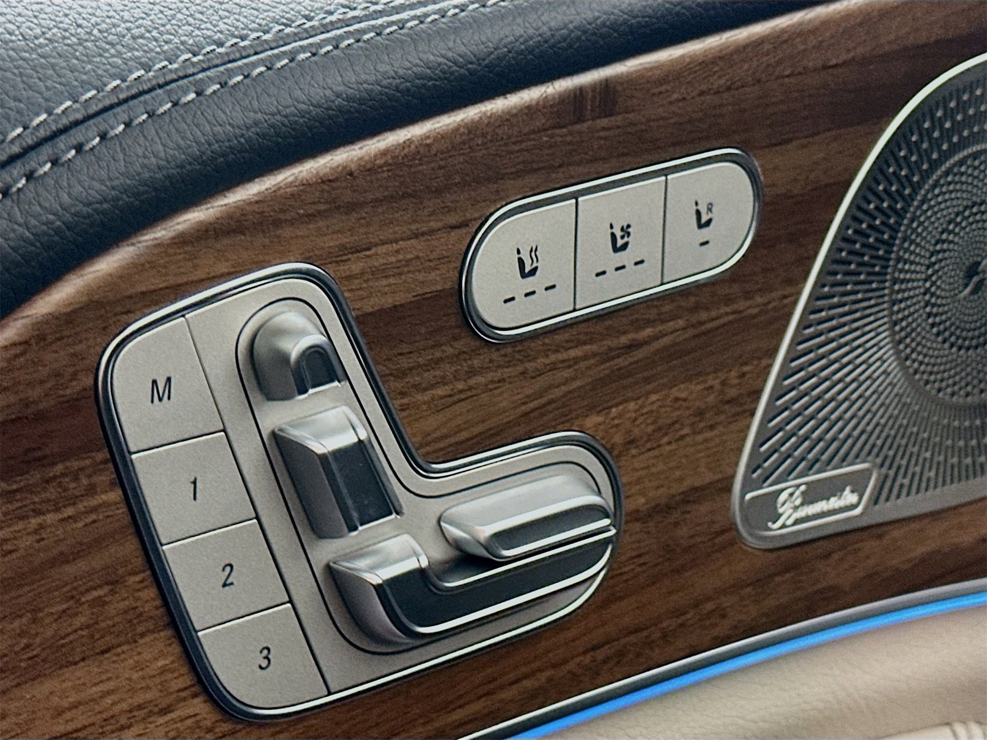 Certified 2025 Mercedes-Benz GLE 53 AMG 4MATIC image 22