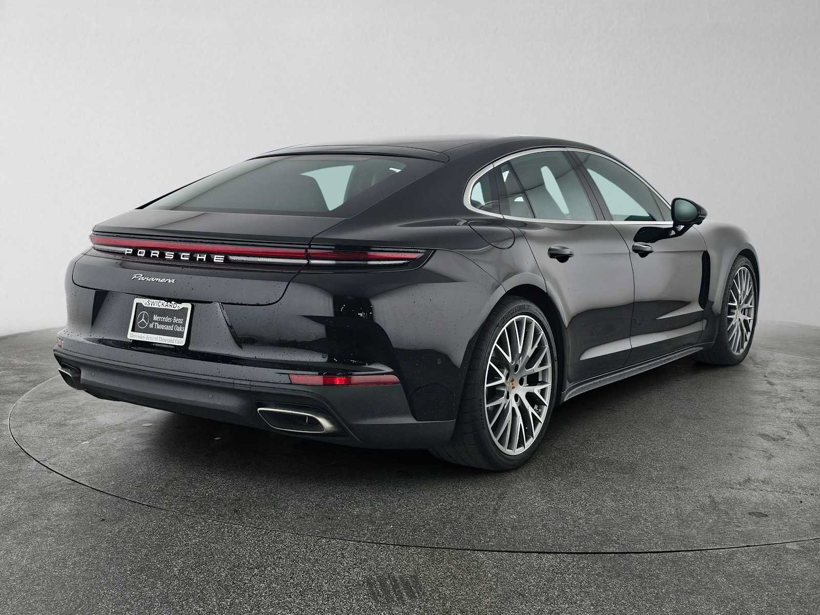 Used 2026 Porsche Panamera 4 AWD/4WD image 3