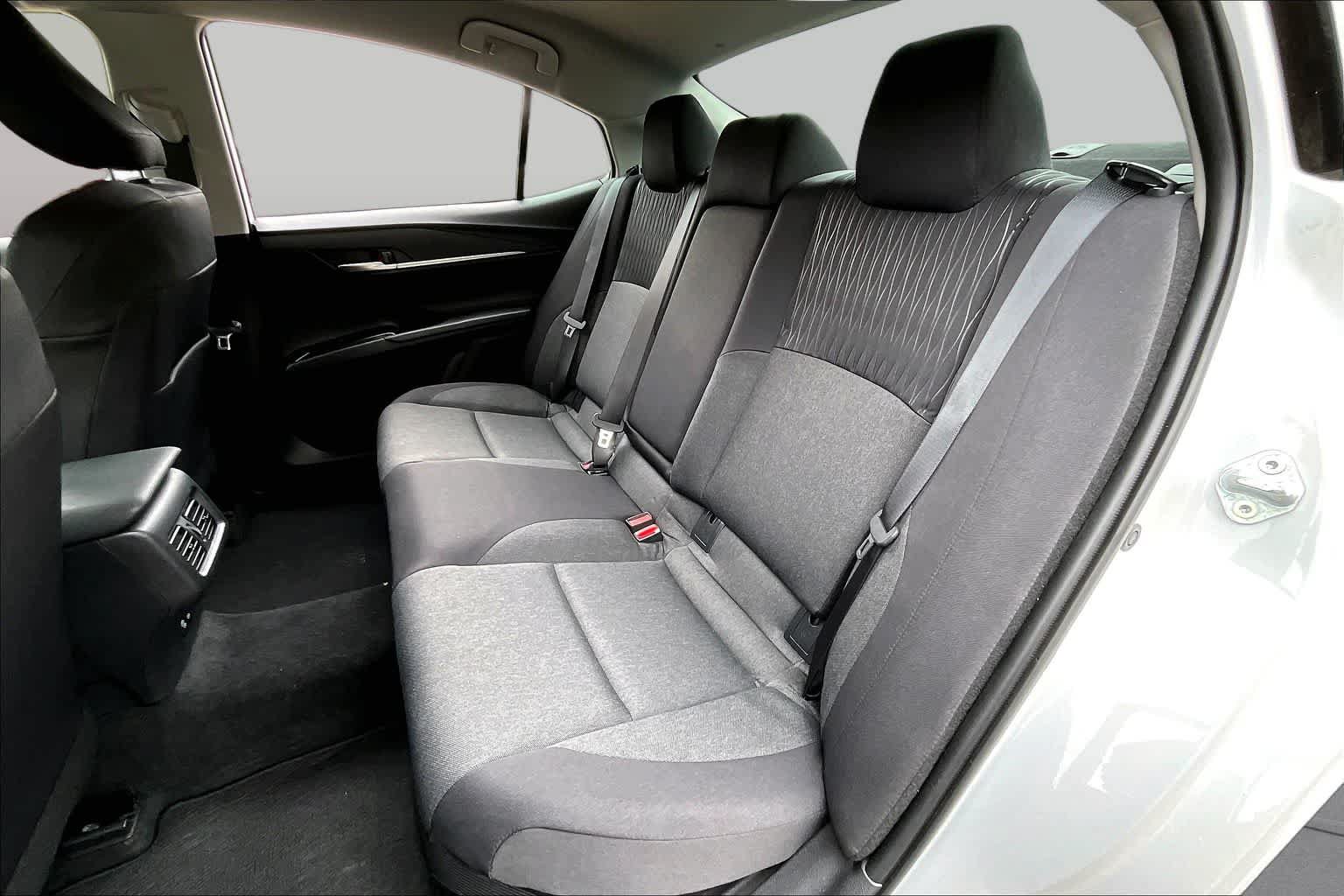 Used 2026 Toyota Camry LE FWD image 20