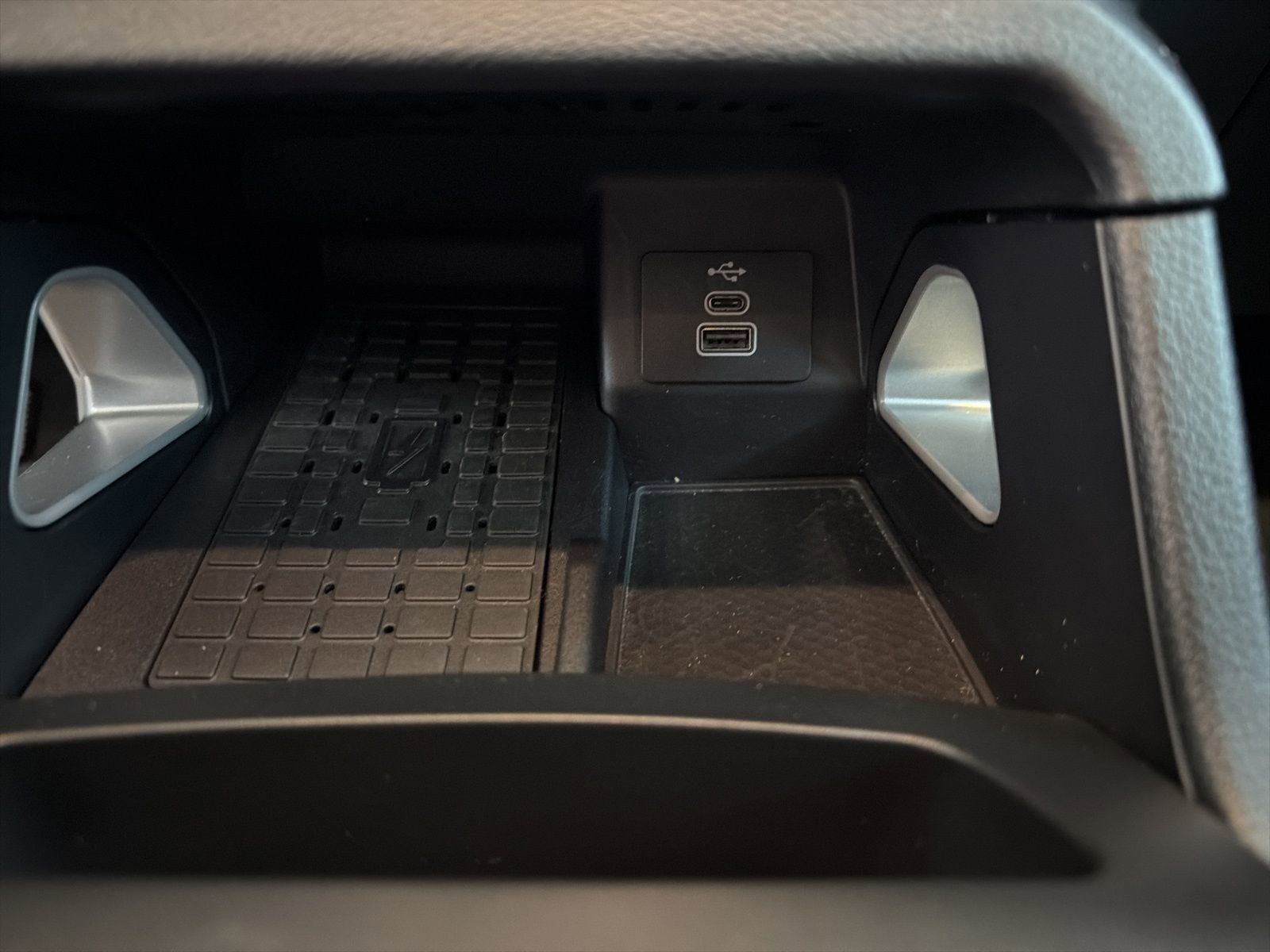 Used 2024 Ford Ranger Lariat w/ FX4 Off-Road Package image 21