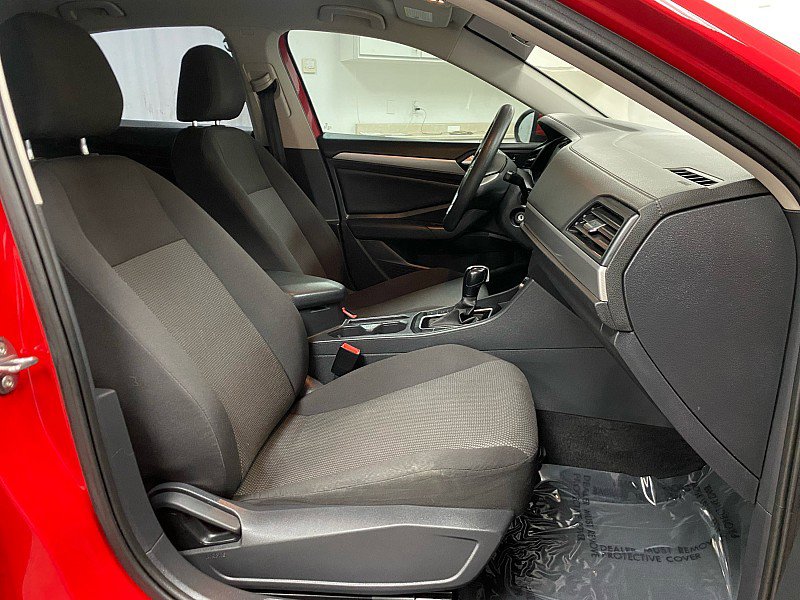 Used 2019 Volkswagen Jetta S image 14
