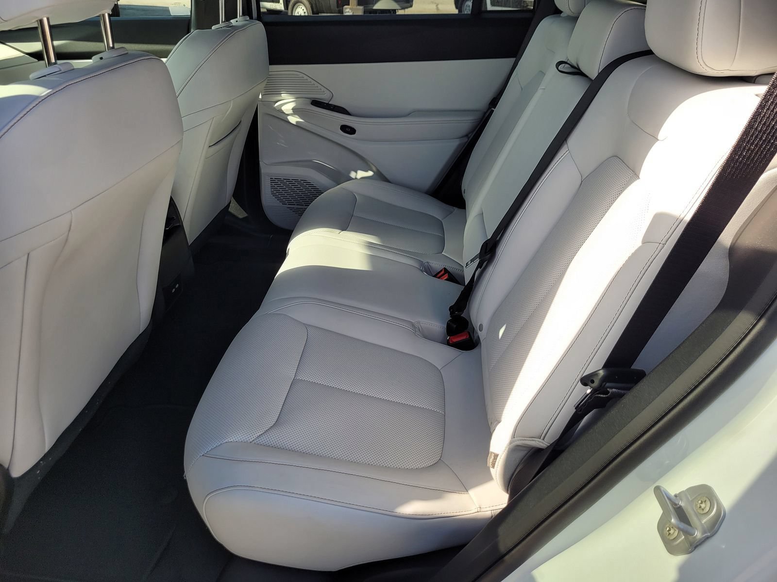 New 2026 Jeep Cherokee Limited AWD/4WD image 8