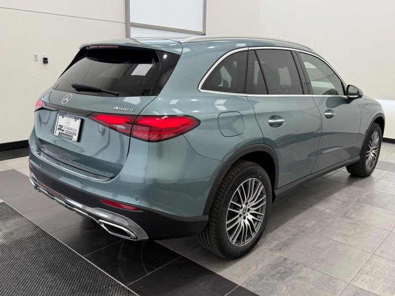 New 2026 Mercedes-Benz GLC 300 4MATIC image 2