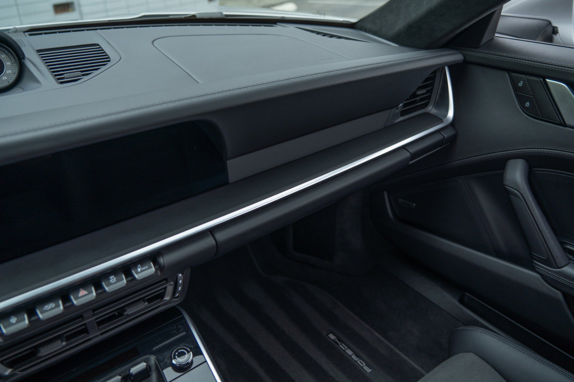 Used 2024 Porsche 911 Turbo S image 46