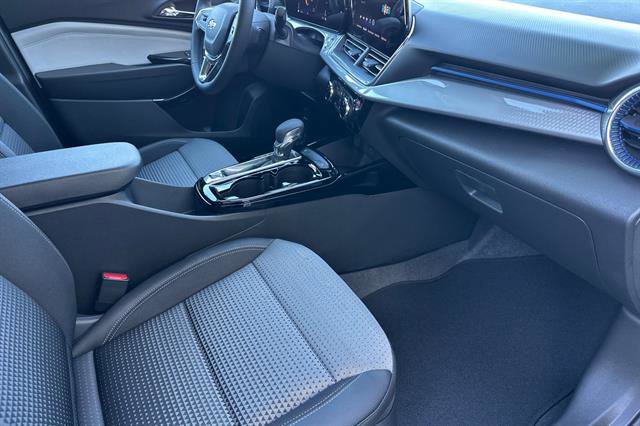 New 2026 Chevrolet Trax LT w/ Driver Confidence Package image 17