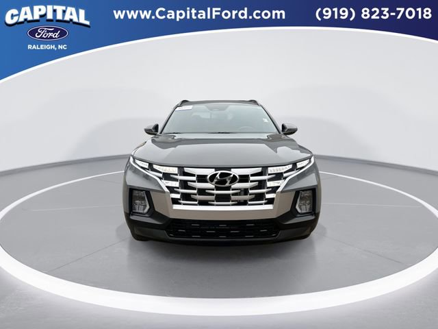 Used 2022 Hyundai Santa Cruz SEL Premium image 3