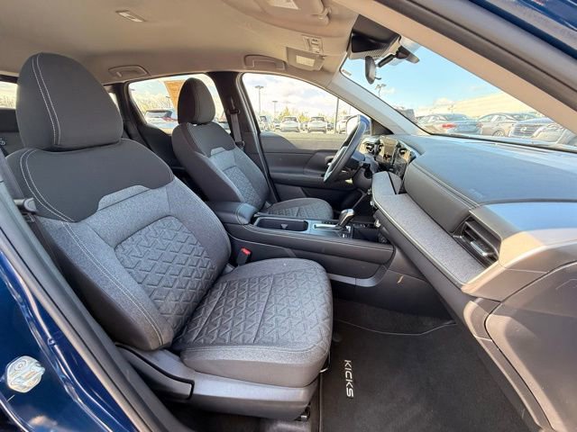 Certified 2025 Nissan Kicks SV AWD/4WD image 18
