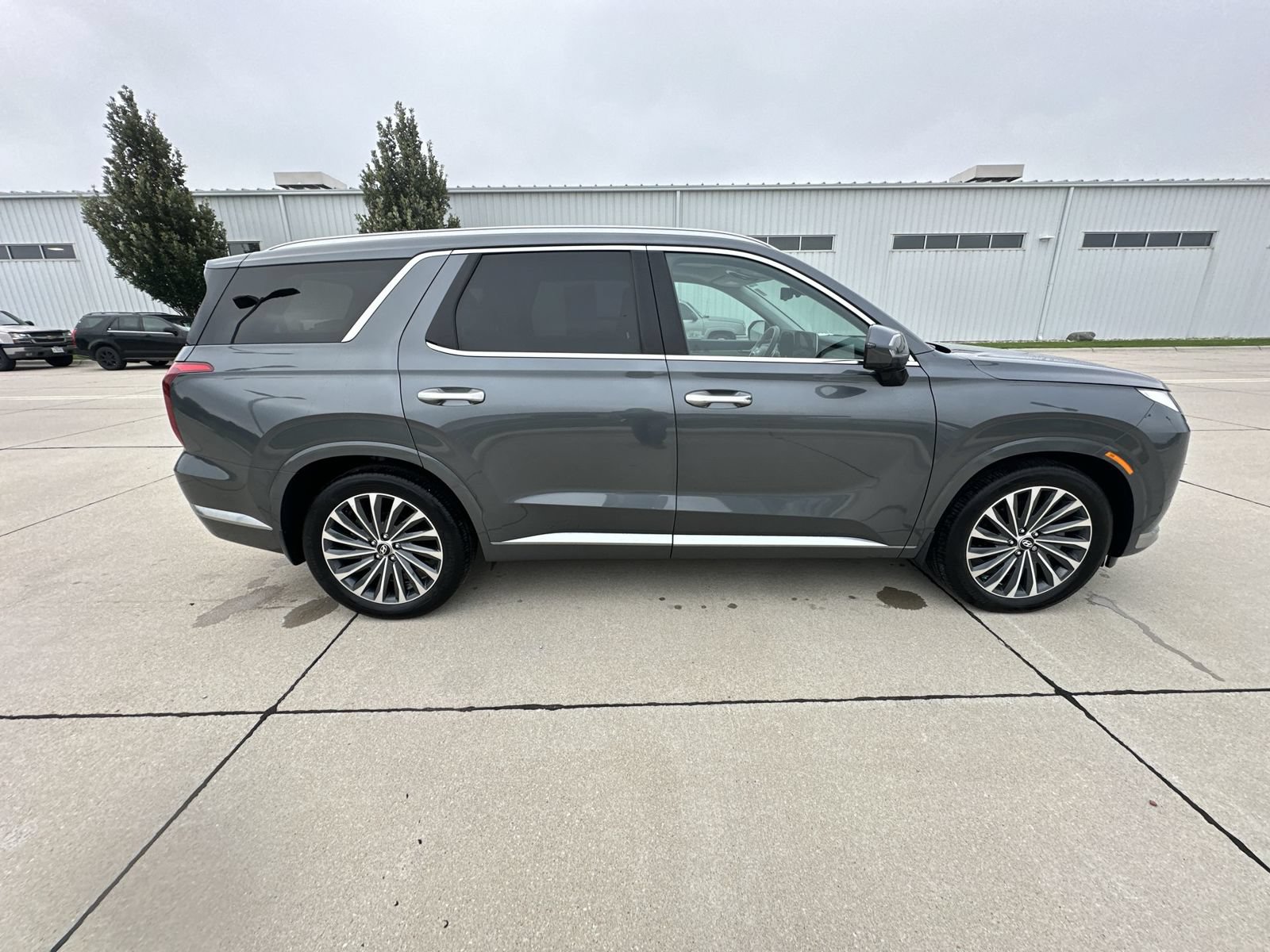 Used 2025 Hyundai Palisade Calligraphy AWD/4WD image 15