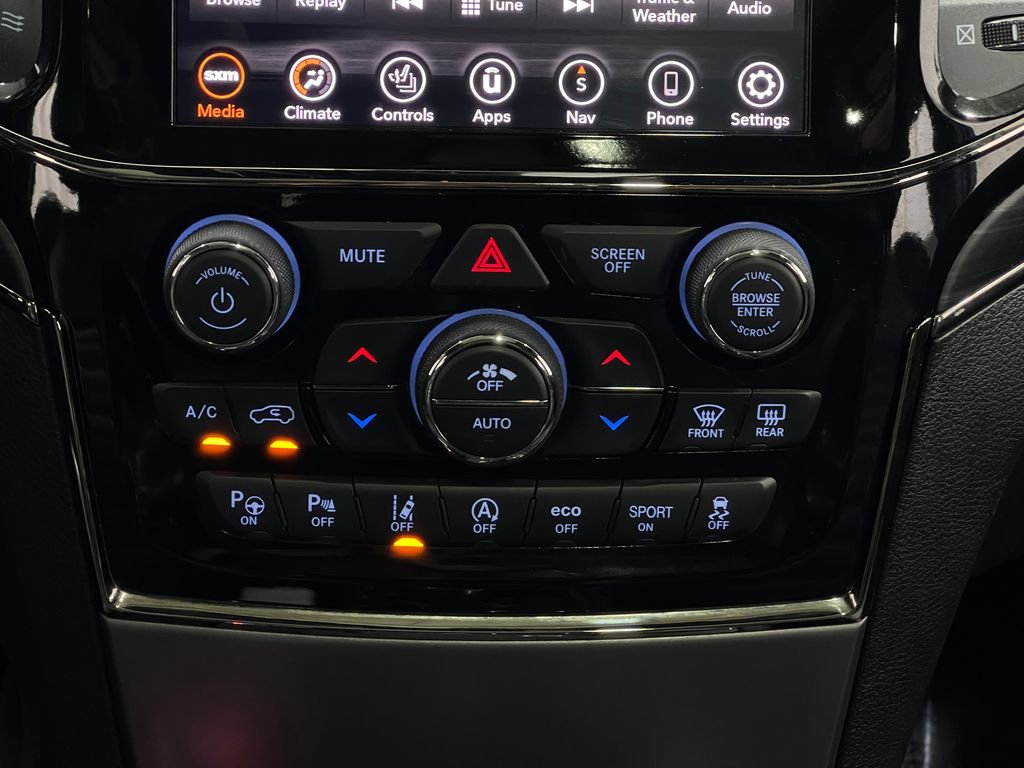 Used 2020 Jeep Grand Cherokee Limited X image 26