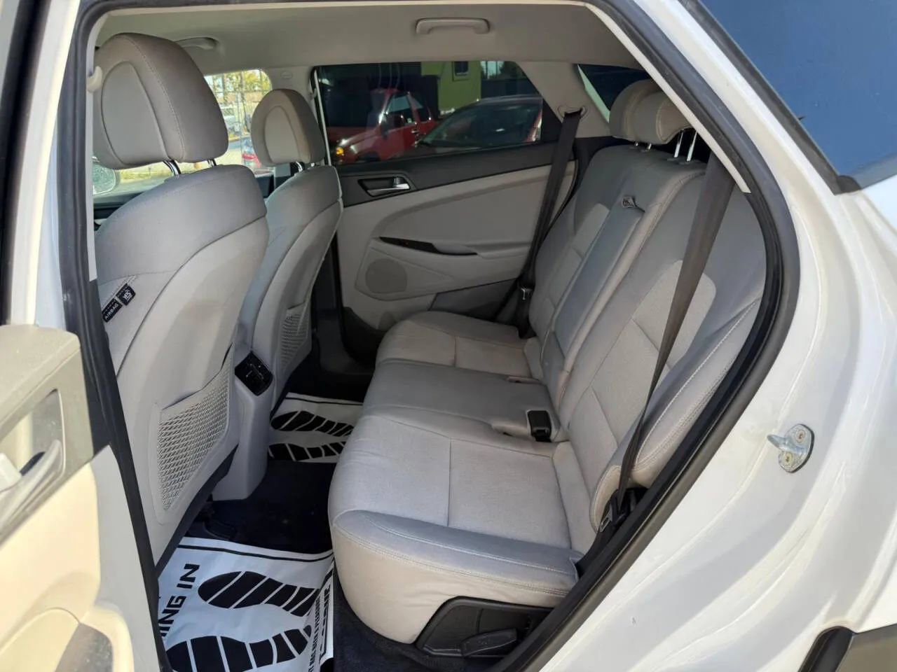 Used 2017 Hyundai Tucson Sport image 12