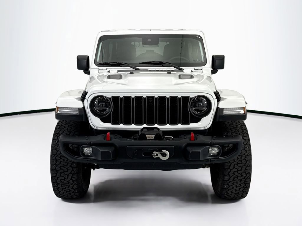 Used 2024 Jeep Wrangler Unlimited Rubicon image 2