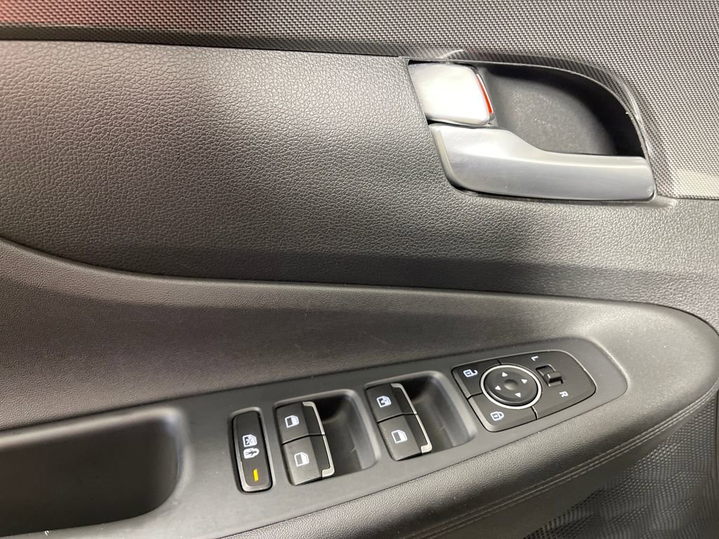 Used 2023 Hyundai Santa Fe SE image 18