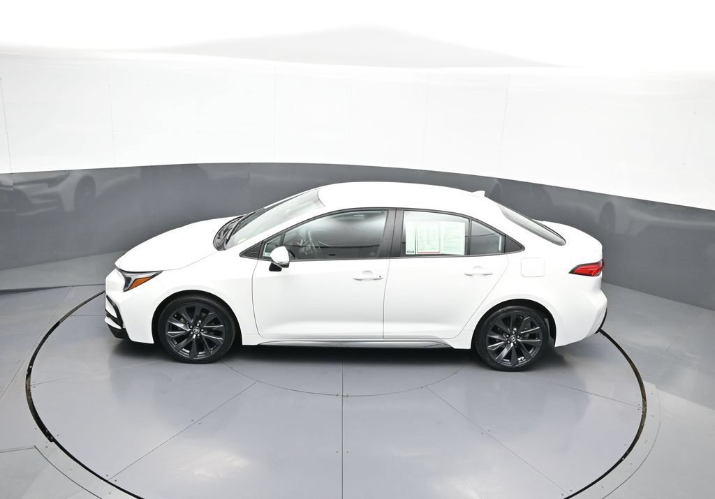 Certified 2023 Toyota Corolla SE w/ Carpet Mat Package (TMS) FWD image 39
