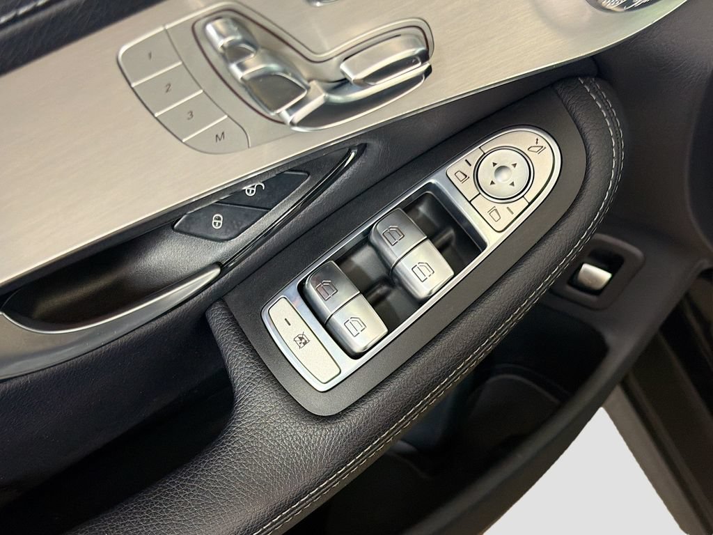 Used 2019 Mercedes-Benz GLC 43 AMG 4MATIC image 19