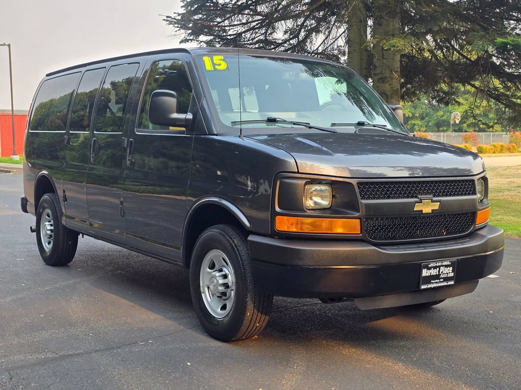 Used 2015 Chevrolet Express 2500 LS RWD image 8