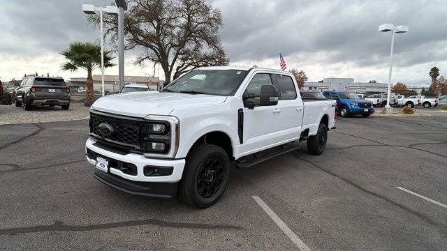 New 2026 Ford F250 Lariat w/ Black Appearance Package image 7