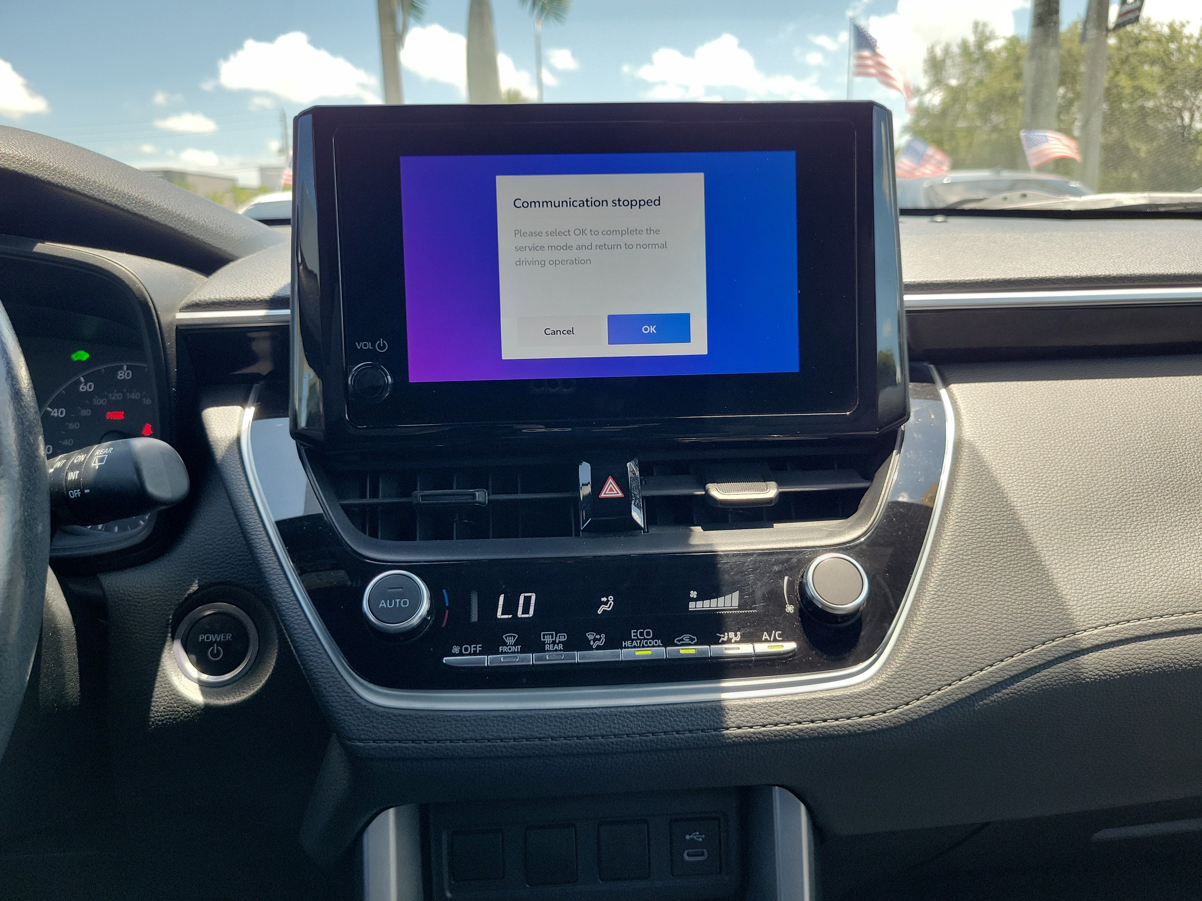 Used 2023 Toyota Corolla Cross AWD Hybrid image 26