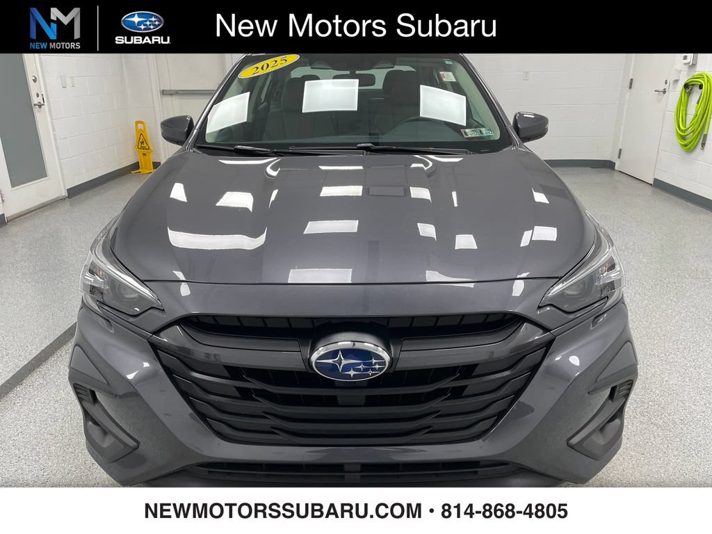 Used 2025 Subaru Legacy Premium AWD/4WD image 2