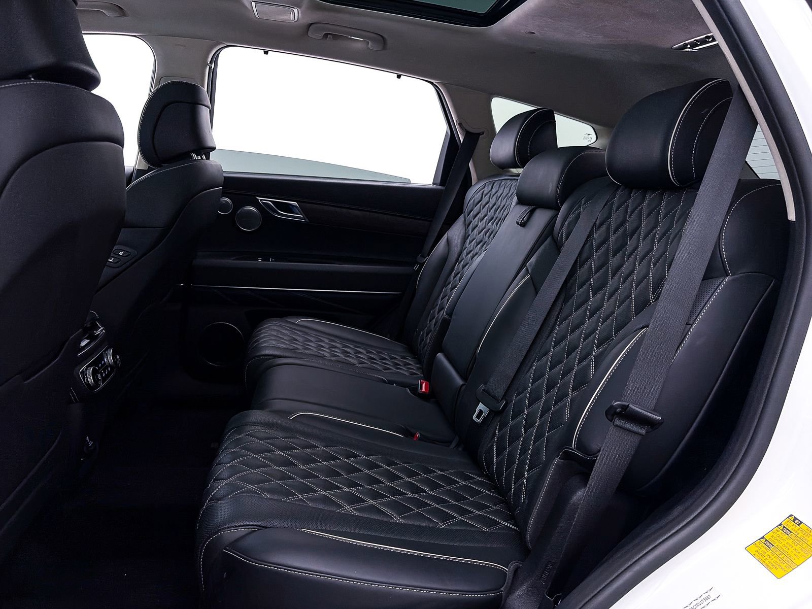 Used 2024 Genesis GV80 3.5T AWD/4WD image 42