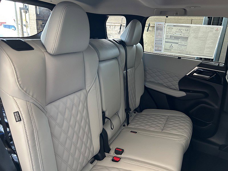 New 2025 Mitsubishi Outlander SEL AWD/4WD image 28