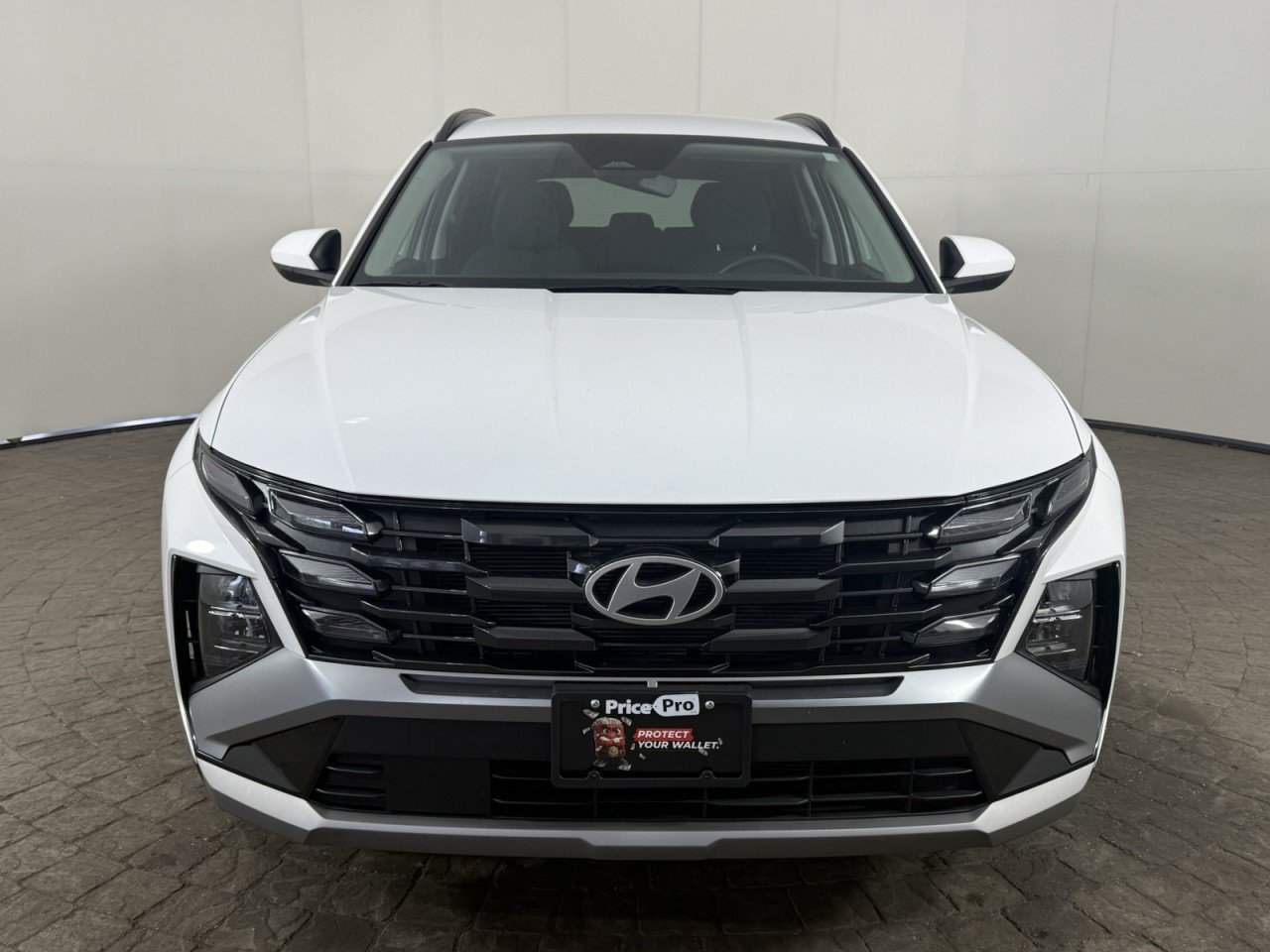 Used 2026 Hyundai Tucson SEL Plus AWD/4WD image 2