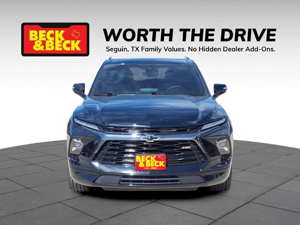 Used 2023 Chevrolet Blazer RS w/ Driver Confidence II Package AWD/4WD image 2