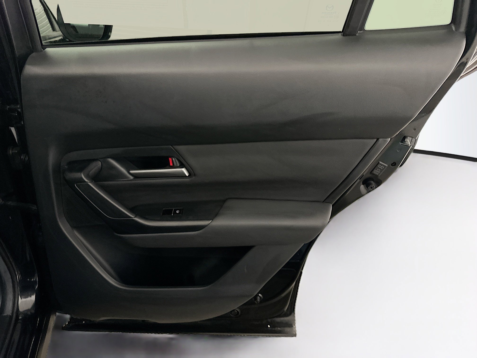 Used 2025 MAZDA CX-50 AWD 2.5 S w/ Premium Package image 33