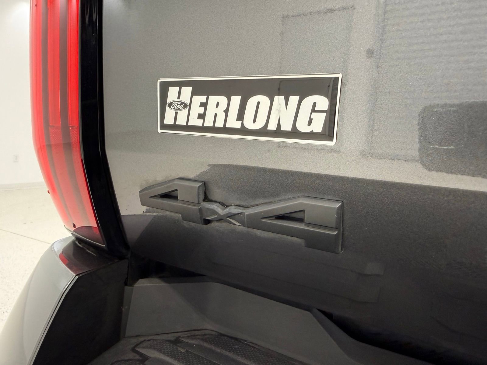 Used 2025 Toyota Tundra SR5 w/ SR5 Convenience Package image 11