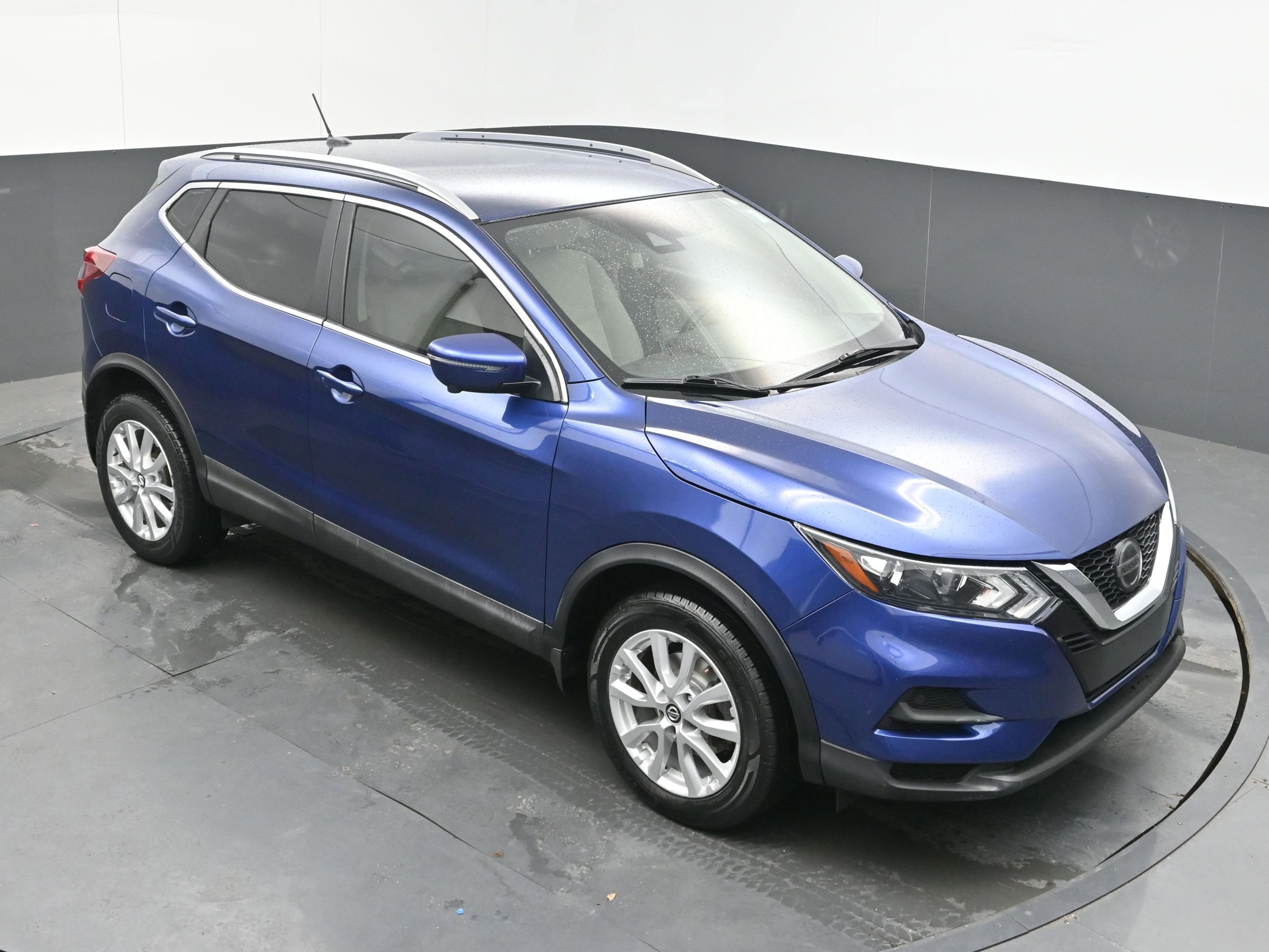 Used 2020 Nissan Rogue Sport SV FWD image 30