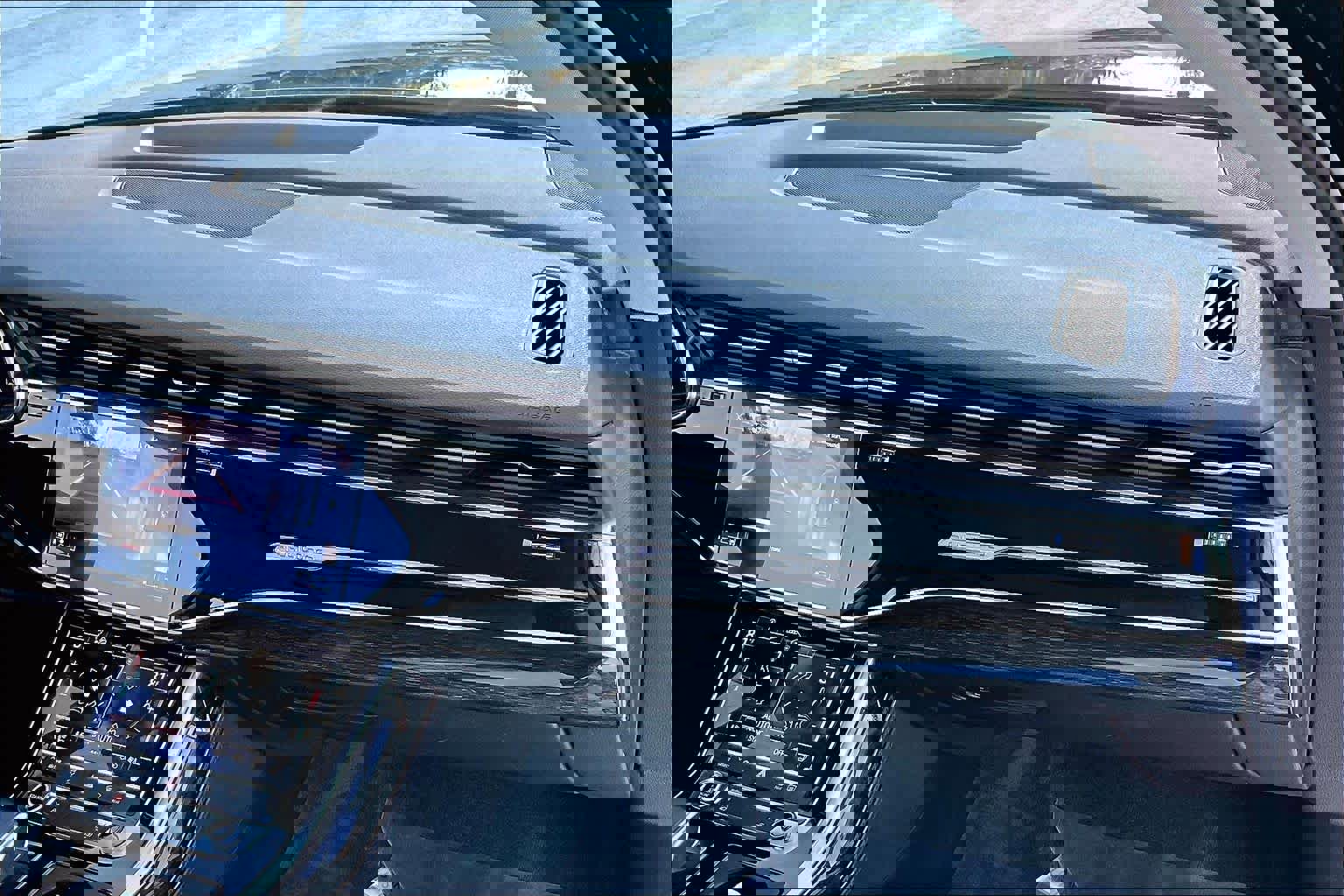 Used 2022 Audi Q7 Premium Plus image 19