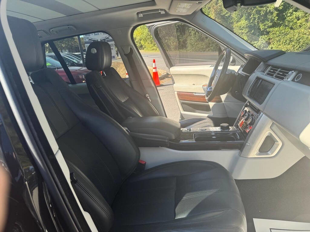 Used 2015 Land Rover Range Rover Supercharged image 32