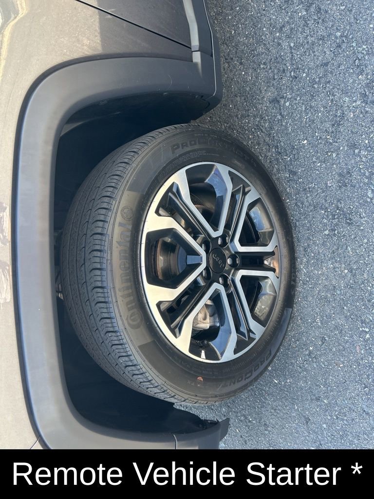 Certified 2022 Jeep Compass Limited w/ Sun and Sound Group image 9