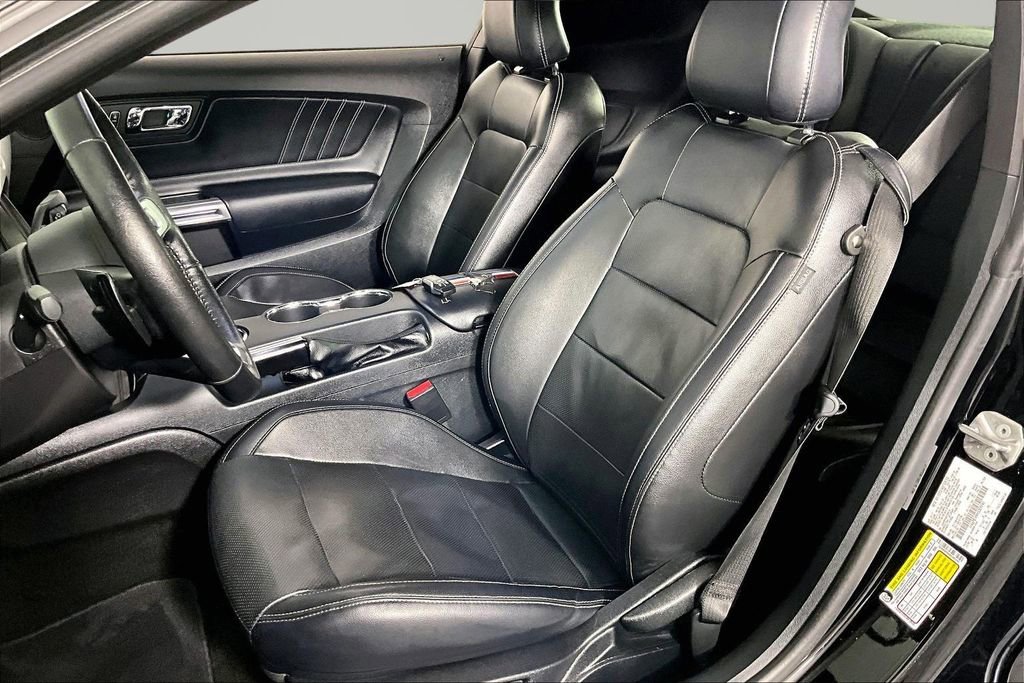 Used 2017 Ford Mustang Premium RWD image 19