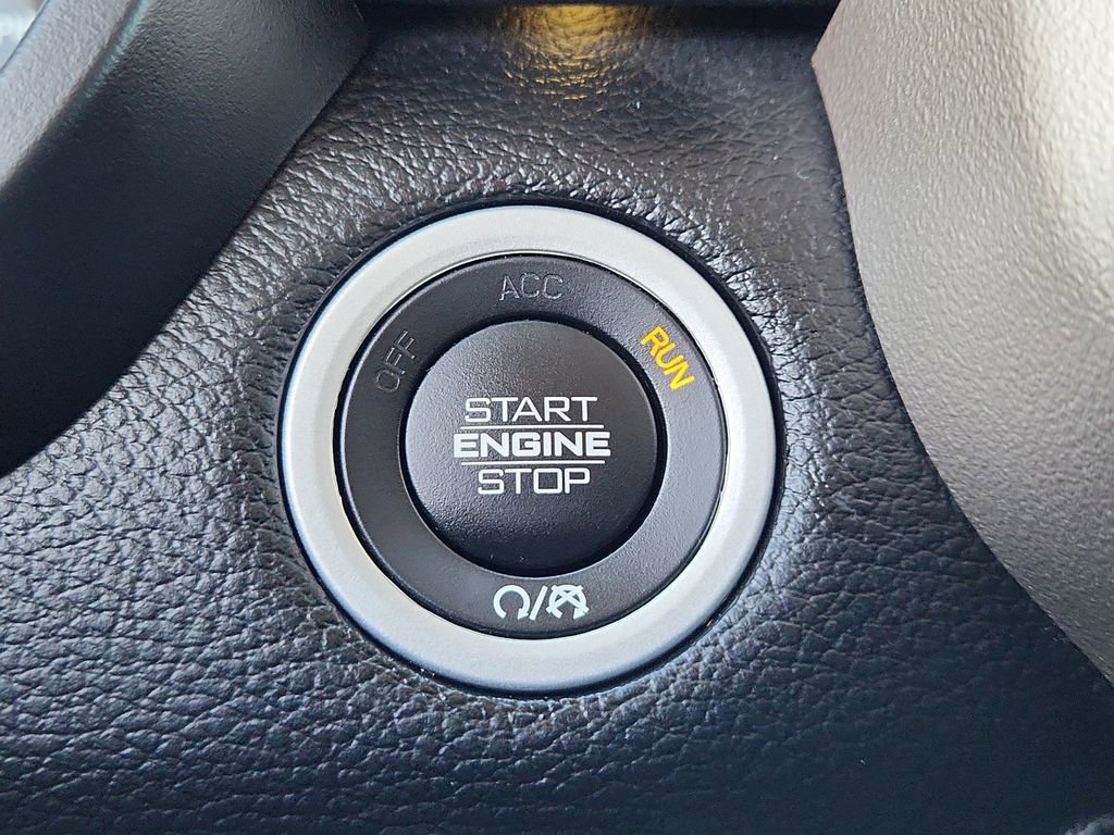 Used 2019 RAM 1500 Laramie image 22