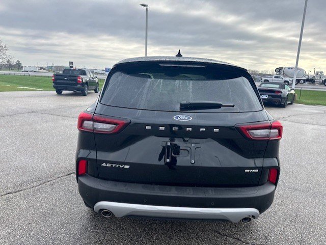 Certified 2024 Ford Escape Active w/ Tech Pack #1 image 6