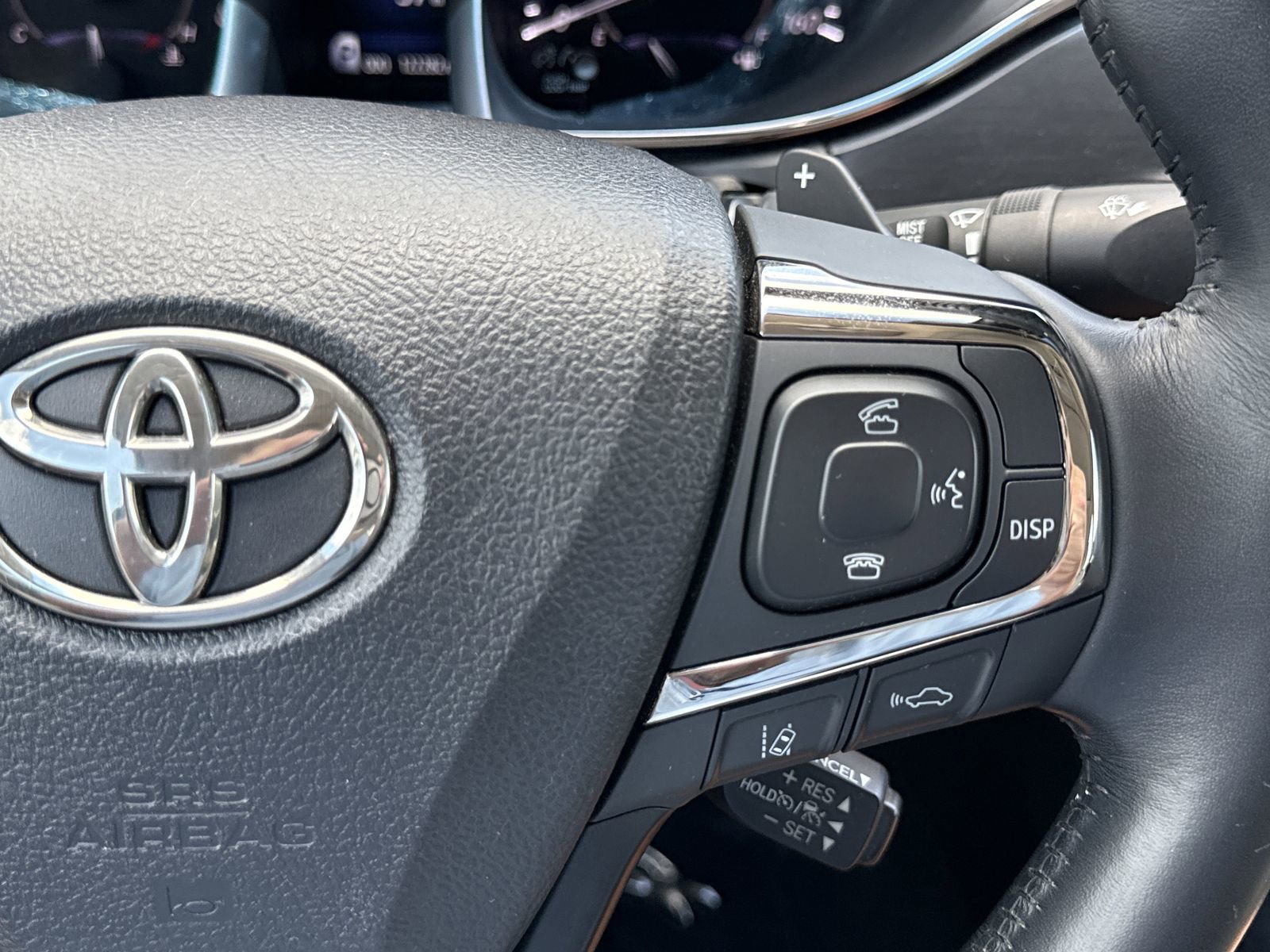 Used 2017 Toyota Avalon Limited FWD image 16